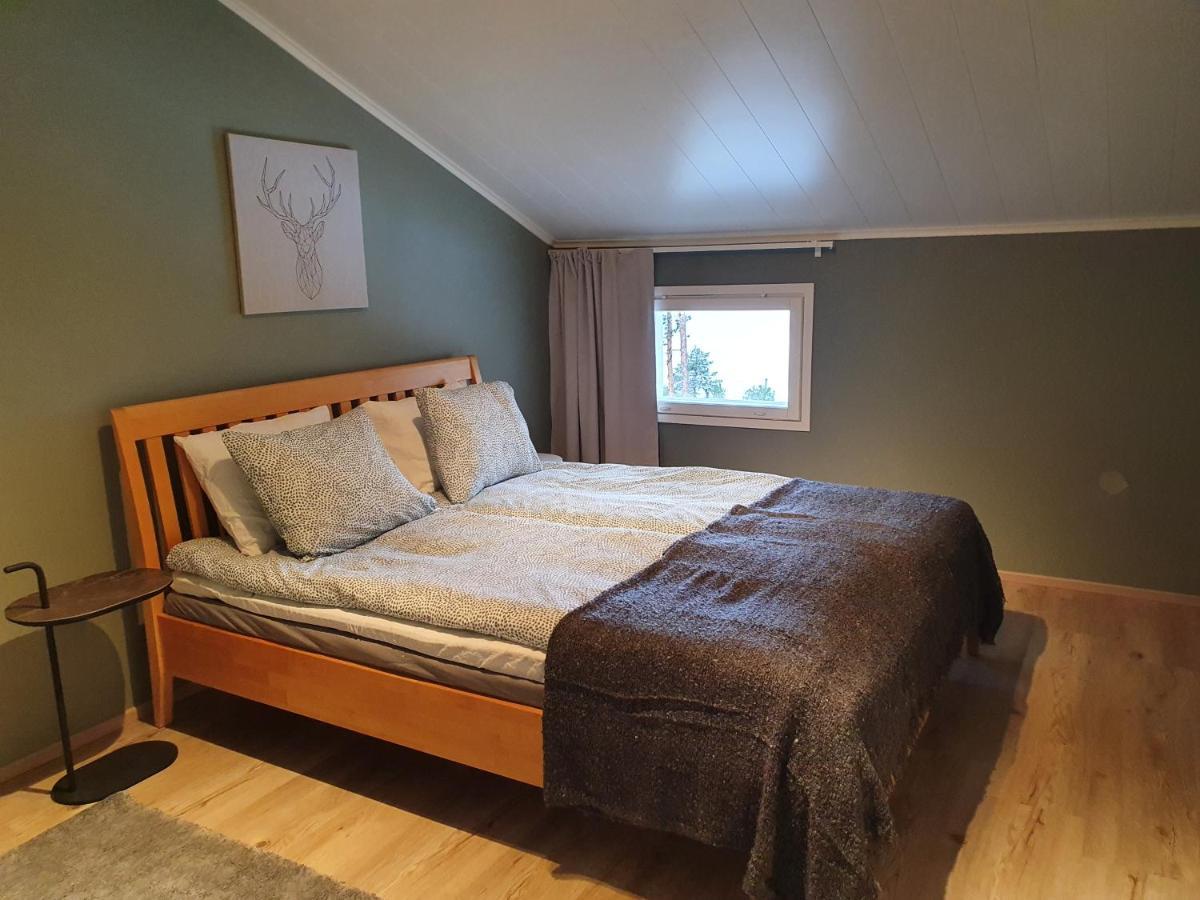Vaere Holiday Home - Lakeside Relaxation Point Inari Exterior foto