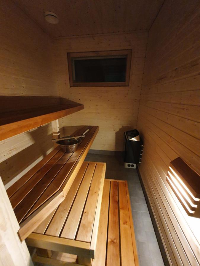 Vaere Holiday Home - Lakeside Relaxation Point Inari Exterior foto